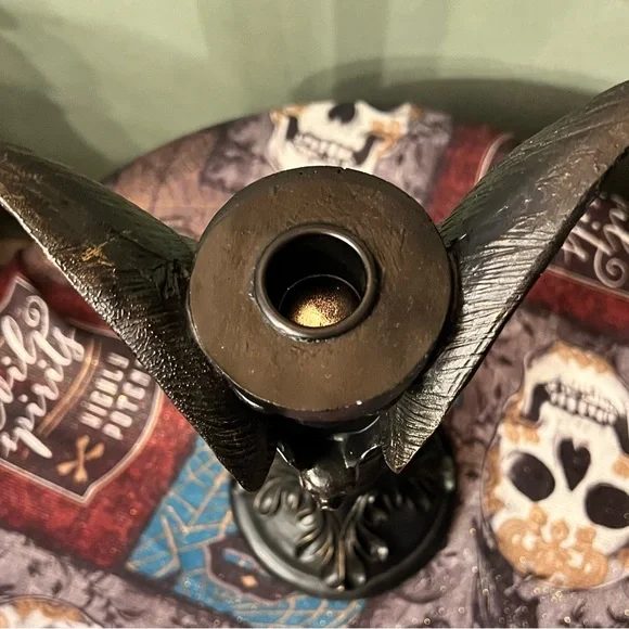 Bat Candle Holder - Picture 9 of 10